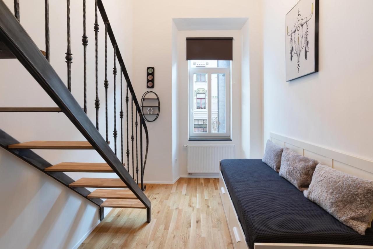 Rhino Apartments 류블랴나 외부 사진